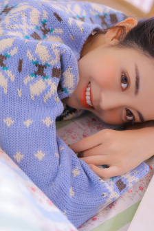 女刑警队长被两个黑人小说